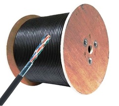 Cat6a outdoor shielded cable, 1 meter length for protection against interference.